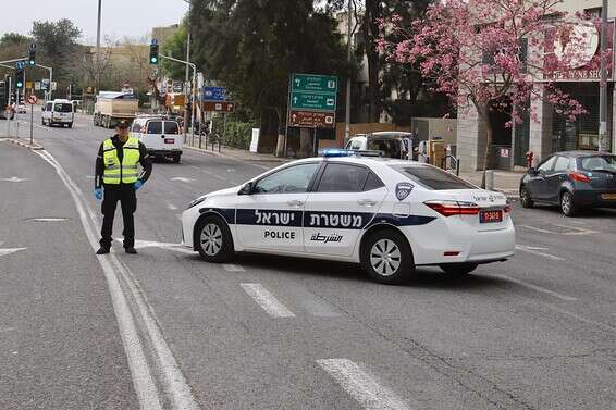 פעילות אכיפת הסגר בחיפה // צילום: הרצי שפירא